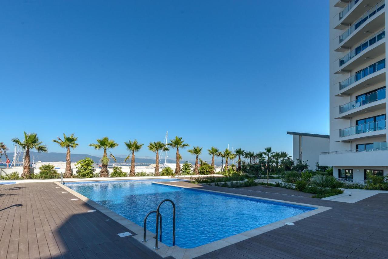 Luxury Modern Apartment With Exceptional Views! Hosted By Sweetstay Gibraltar Bagian luar foto
