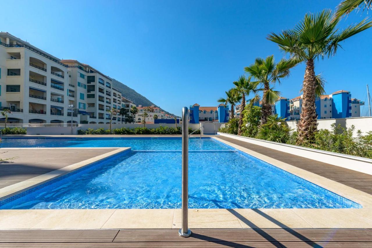 Luxury Modern Apartment With Exceptional Views! Hosted By Sweetstay Gibraltar Bagian luar foto