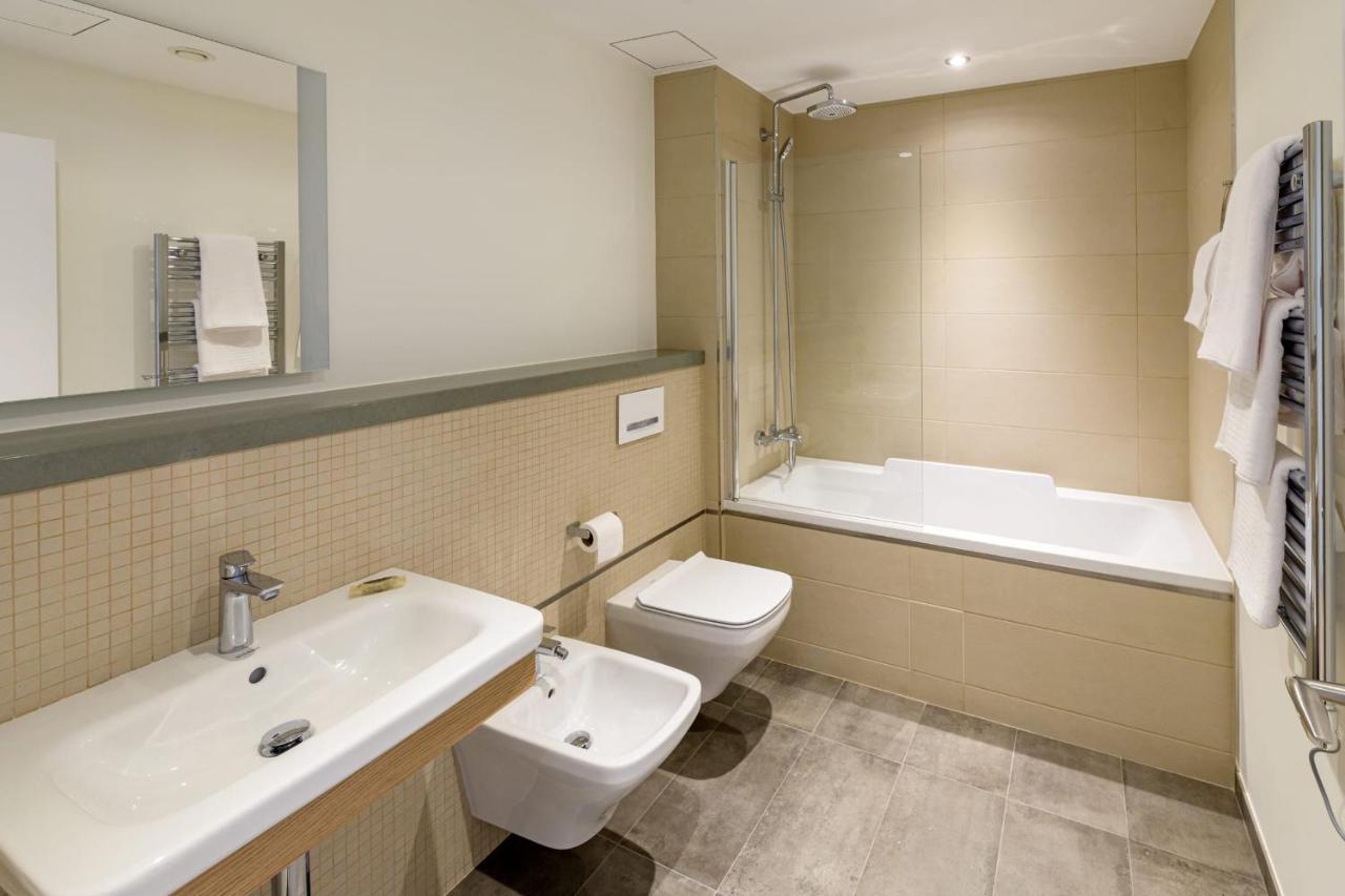 Luxury Modern Apartment With Exceptional Views! Hosted By Sweetstay Gibraltar Bagian luar foto