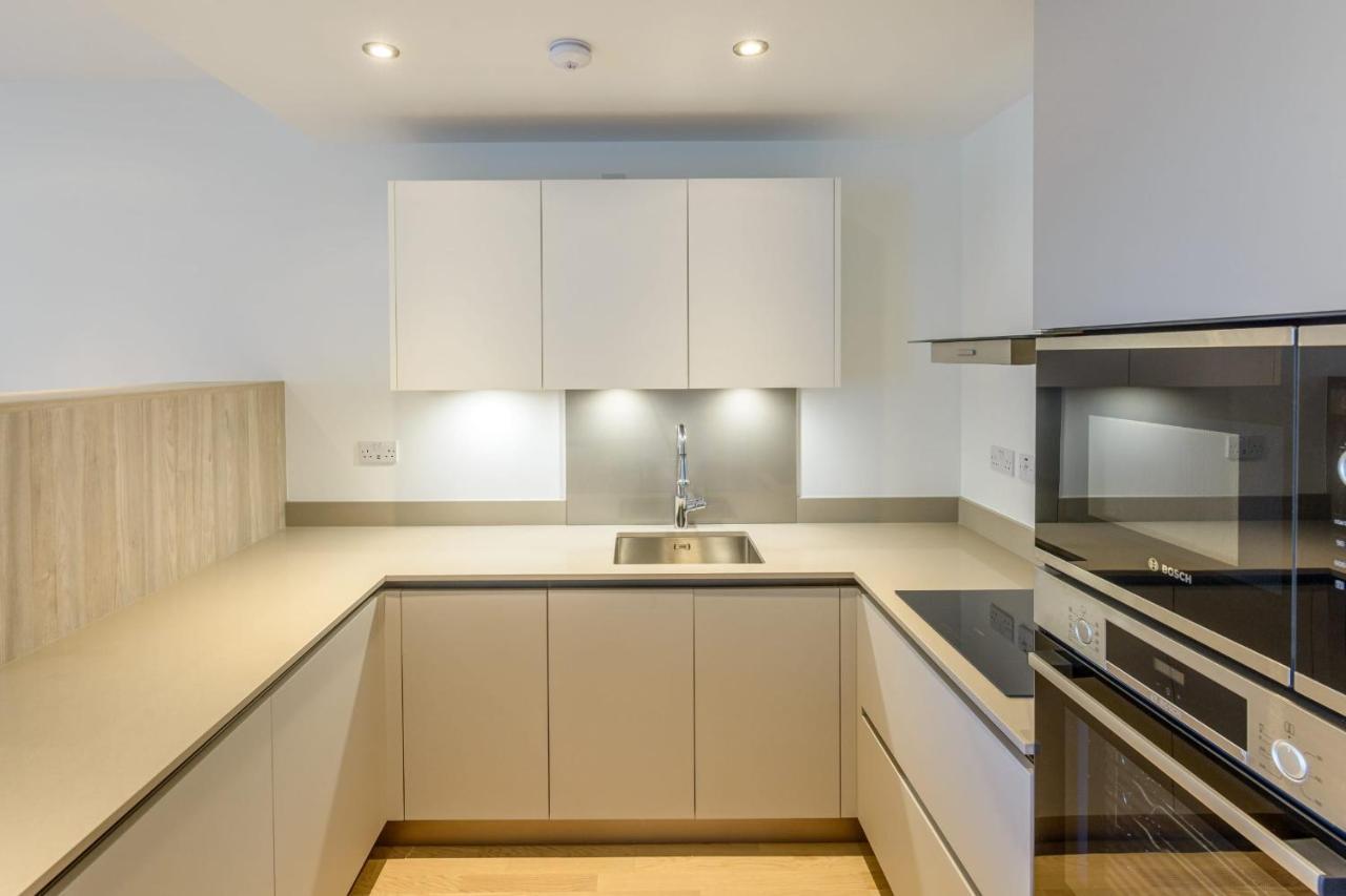 Luxury Modern Apartment With Exceptional Views! Hosted By Sweetstay Gibraltar Bagian luar foto